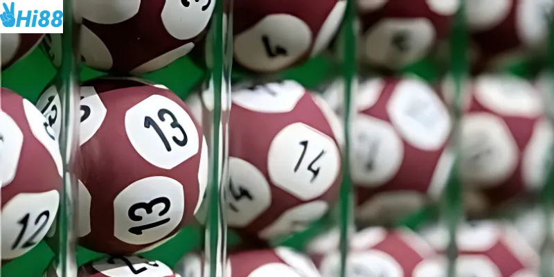 Không đặt cược quá nhiều và theo dõi biến động